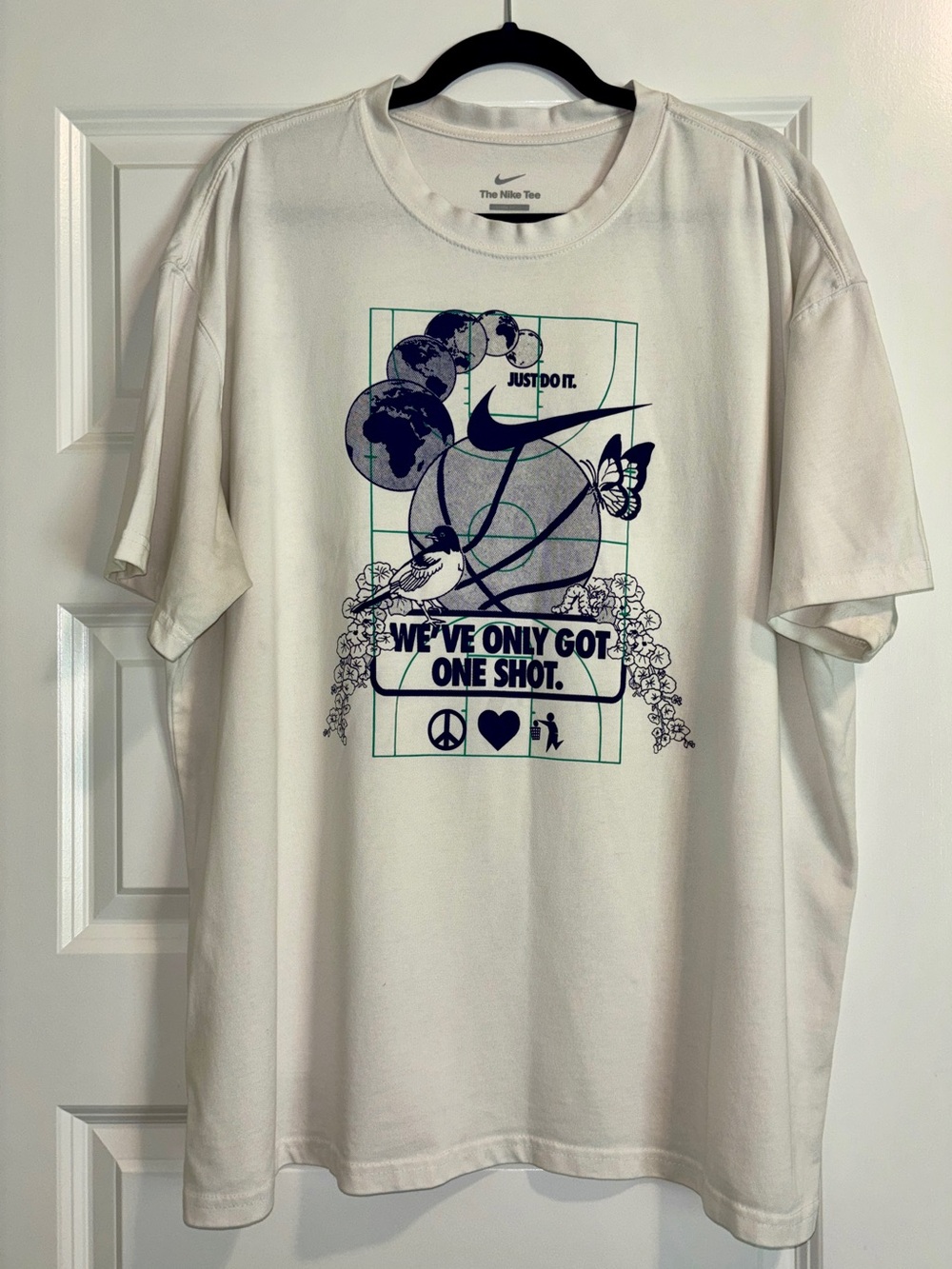 Nike Graphic Tee